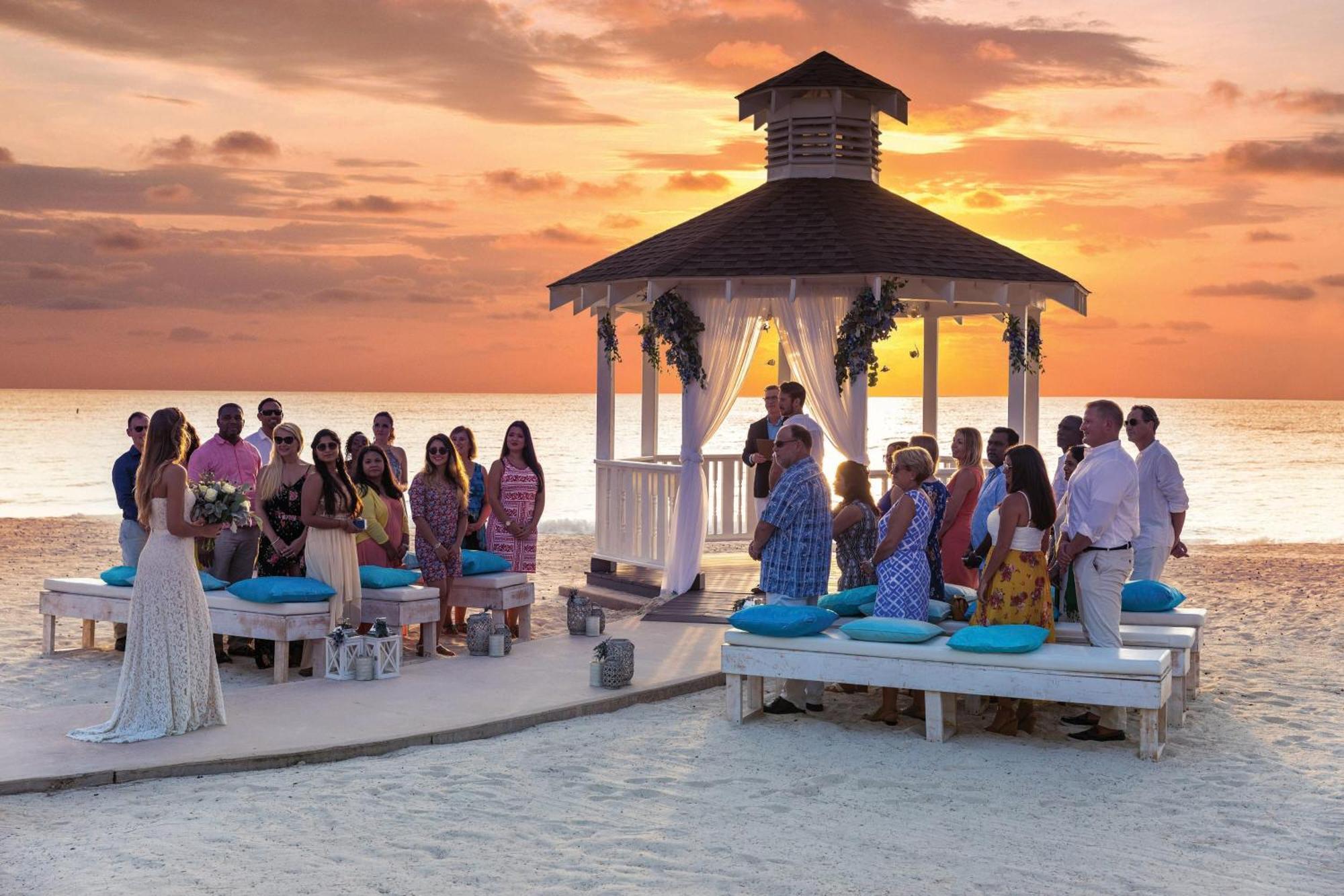 The Westin Grand Cayman Seven Mile Beach Resort & Spa West Bay Extérieur photo