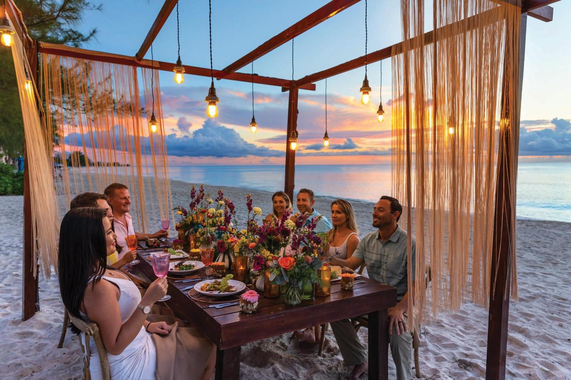 The Westin Grand Cayman Seven Mile Beach Resort & Spa West Bay Extérieur photo